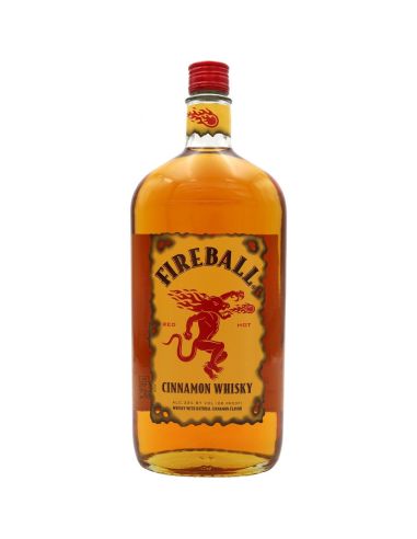Whisky blended fireball cinnamon liqueur 33%