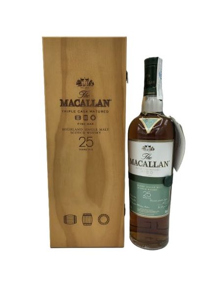 Single malt whisky The Macallan 25 yo Fine Oak wooden box