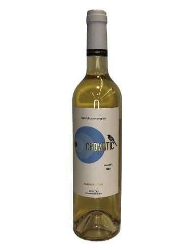 Penedès wine chromatic white muscat de lágrima