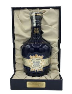 Blended whisky Chivas Royal Salute Hundred Cask with case